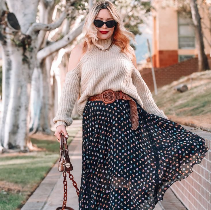 fall skirt and sweater outfit