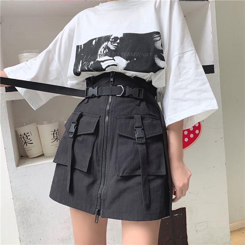 black cargo skirt outfit