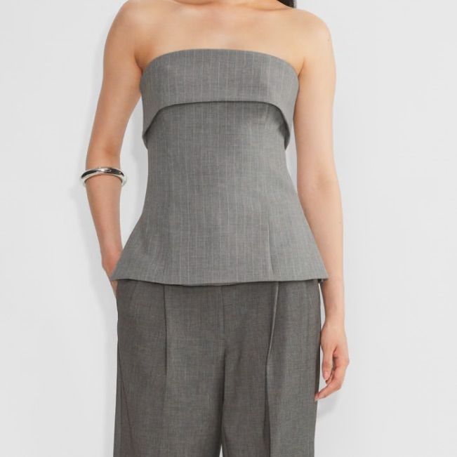 gray tube top