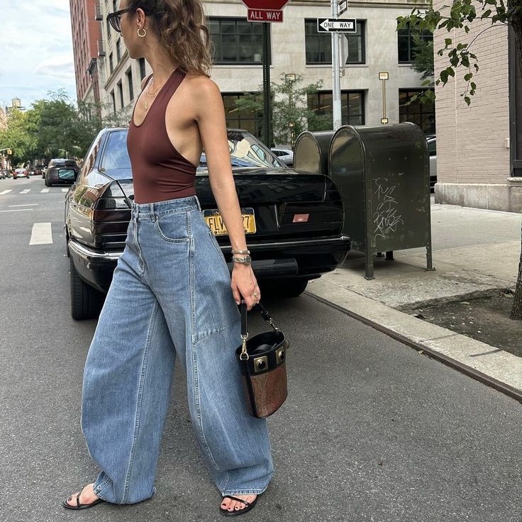 boyfriend jeans outfit