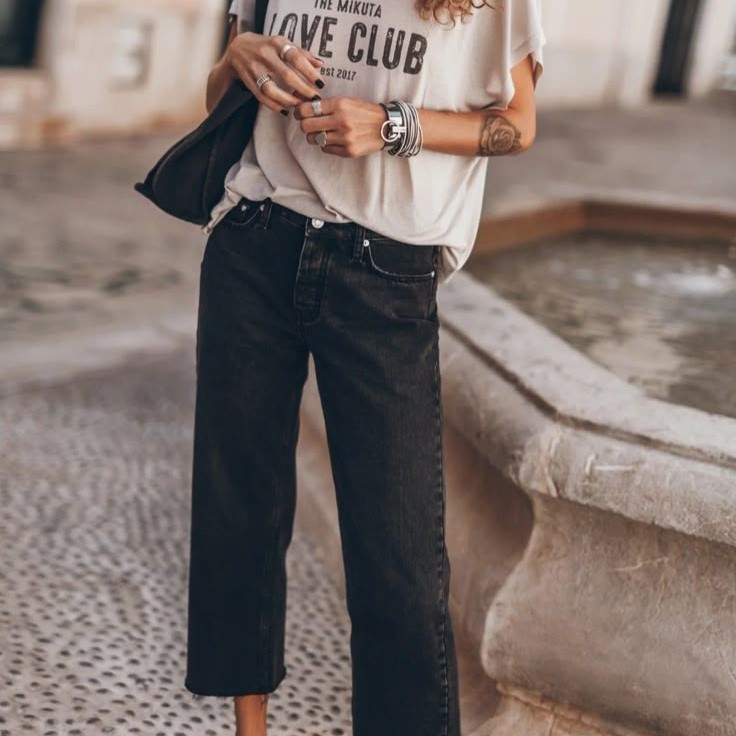 black jeans outfit women