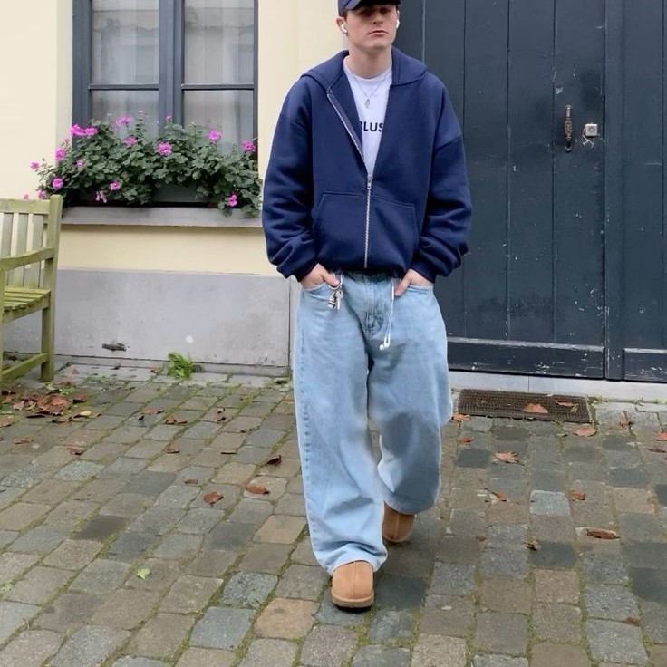 light wash jeans outfit men
